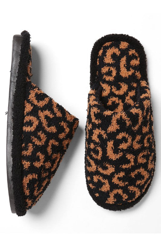 Online Exclusive: Winter Luxury Soft Leopard Pattern Slipper