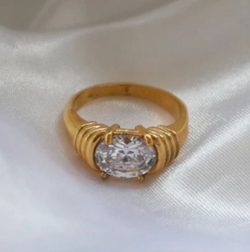 CHAN SUTT WATER RESIST - DIAMOND RING SIZE 8
