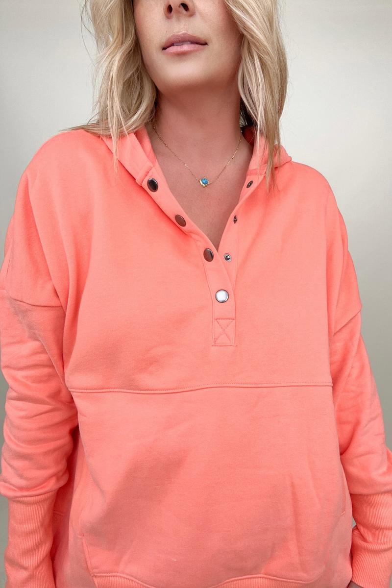OE: Batwing Sleeve Buttoned Hoodie with Pockets